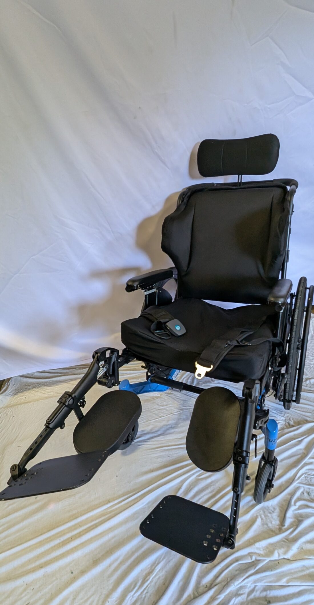 PDG T50 18″x18″ Tilt Wheelchair with Elevating Legrests