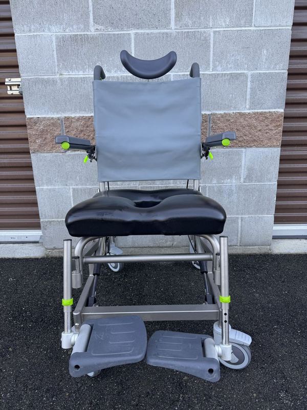 RZ AP Tilt Commode — used commode or shower chair